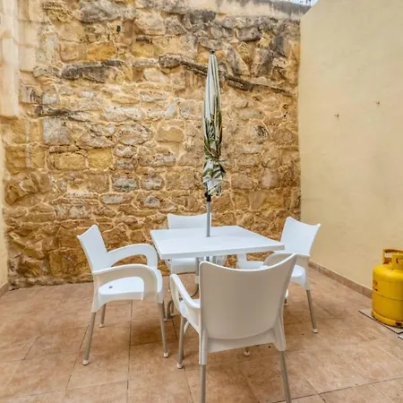 Townhouse - Hosted By Sweetstay *
